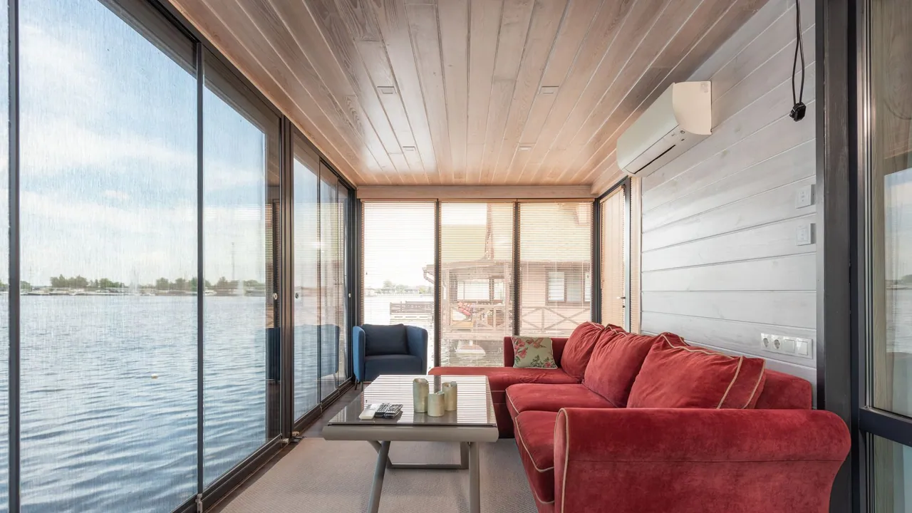 Senec Sunny Lakes'te 196 m²'lik Rekreasyonel Konut Projesi Tamamlandı
