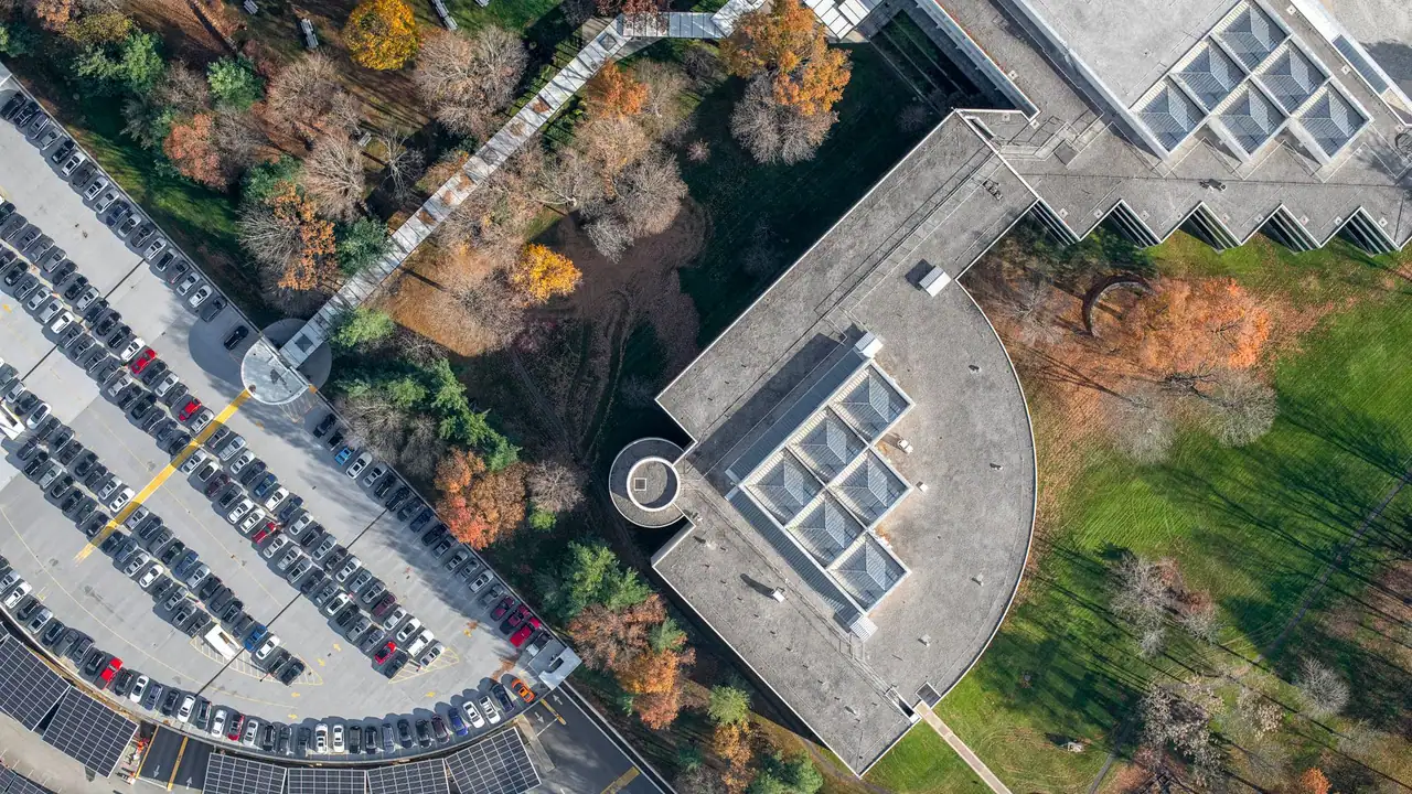 Ankara'da Otoparkına Güneş Enerjisi Kurulan Cami Faturayı Sıfırladı